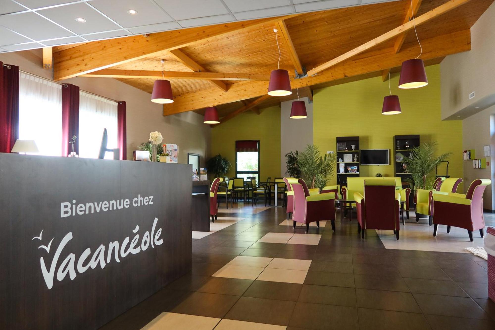 Appartement Vacanceole - Les Rives De *